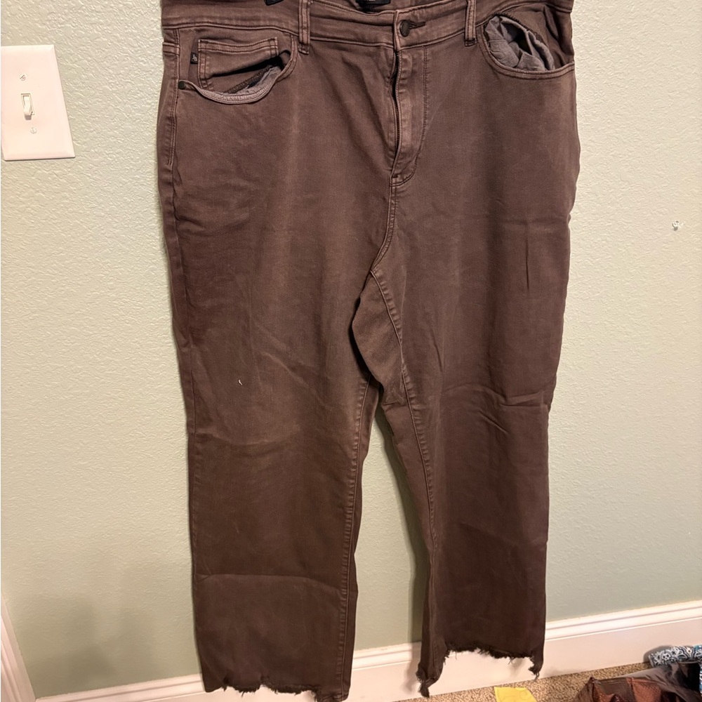 Judy Blue Chocolate Straight Fit Jeans